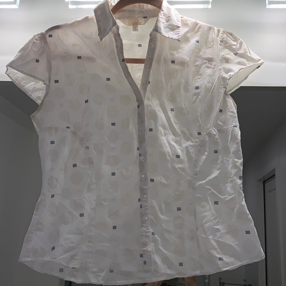 Button Blouse with Polkadot Pattern